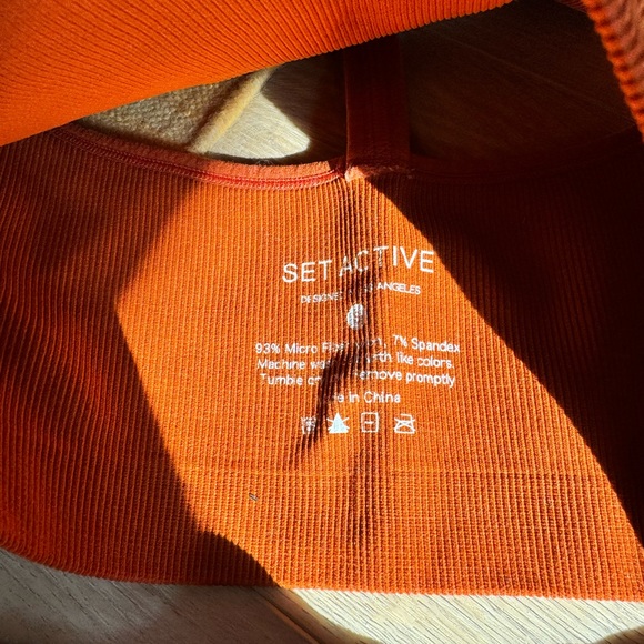 Burnt Orange Set Active Set Sz Small - Picture 4 of 6